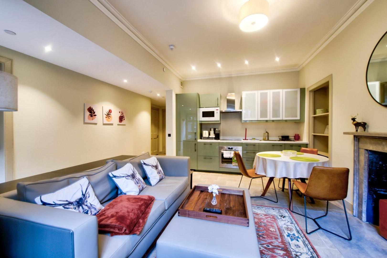 エディンバラGuestready - Manor Place Basementアパートメント エクステリア 写真