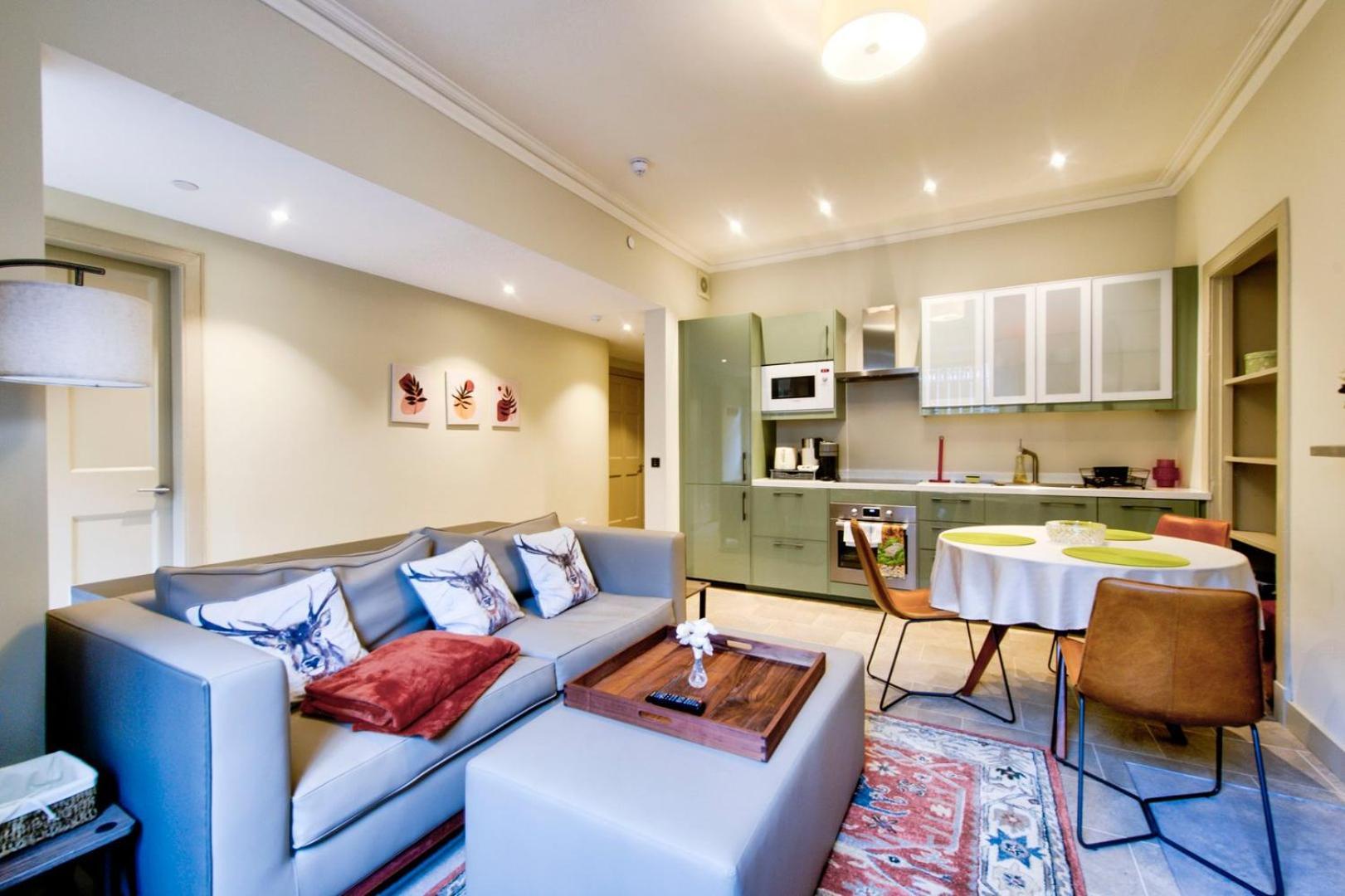 エディンバラGuestready - Manor Place Basementアパートメント エクステリア 写真